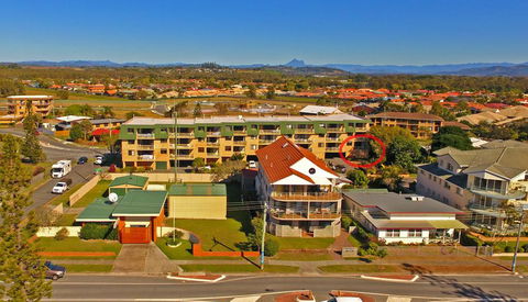 20 Kingsway 3 Bedroom Holiday Apartment - Great Ocean Road Tourism 2