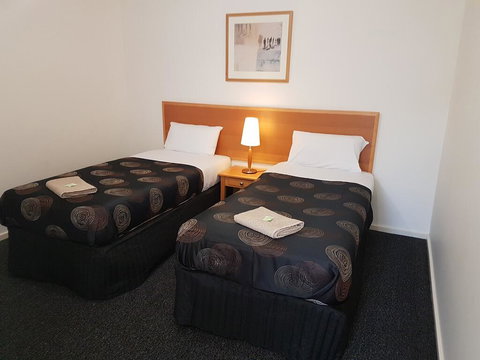 22 Gillies Street Apartments - Great Ocean Road Tourism 2