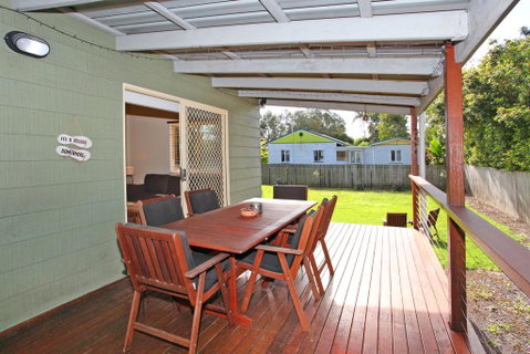 24 Sundew Street, Mudjimba - 500 Bond - Pet Friendly, Linen Supplied, WIFI, Air Cond. - Great Ocean Road Tourism 0
