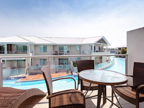 245 'Pacific Blue', 265 Sandy Point Rd - Air Conditioned Unit With Resort Facilities And Linen Supplied - Great Ocean Road Tourism 0