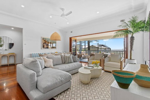 Bilinga Beachfront House - Great Ocean Road Tourism 1