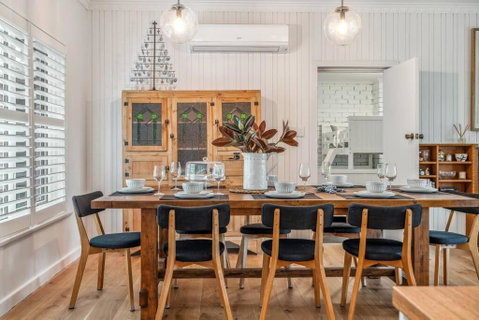 Carawatha On The Range - Unique Farm Stay - Great Ocean Road Tourism 1