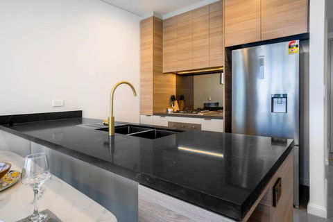 CASSA BEACHFRONT - Breathtaking Oceanview Apartment - Great Ocean Road Tourism 4