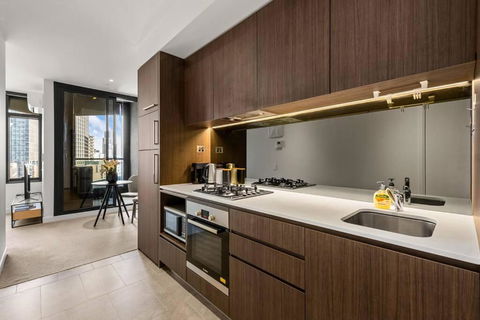 CBD Park Views Retreat With Free Parking - Up To 4 Pax - Great Ocean Road Tourism 4