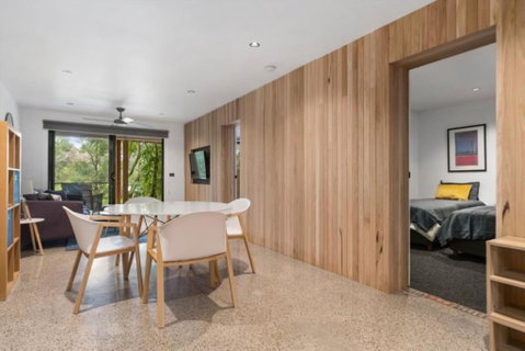 Chic Beach Studio - Great Ocean Road Tourism 2