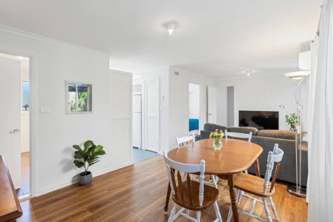 Cosy Adelaide Hills Getaway - Great Ocean Road Tourism 4