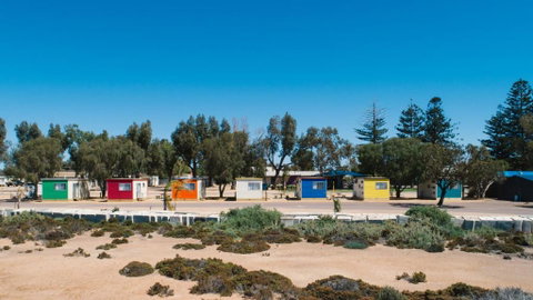 Cowell Foreshore Caravan Park - Great Ocean Road Tourism 1