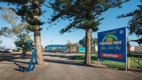 Cowell Foreshore Caravan Park - Great Ocean Road Tourism 0