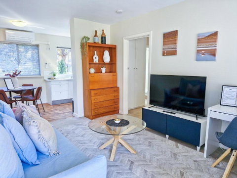 Crawley Cosy Urban Retreat Close To CBD UWA Free Park Netflix - Great Ocean Road Tourism 2