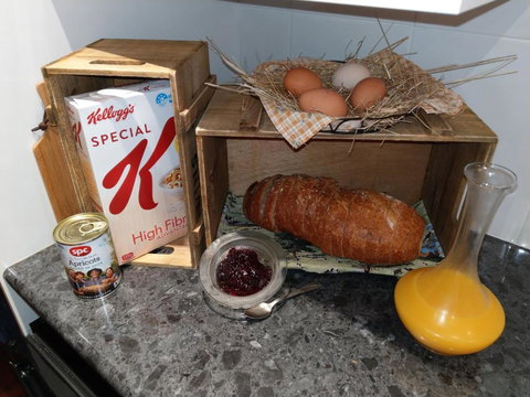 Cradle At Casa Blanca Country Retreat - Great Ocean Road Tourism 1