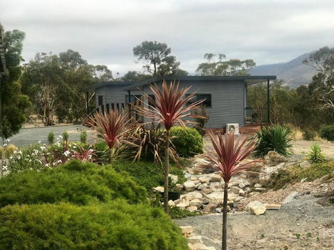 Derwent Mist Villas (Acacia Villa) - Great Ocean Road Tourism 0