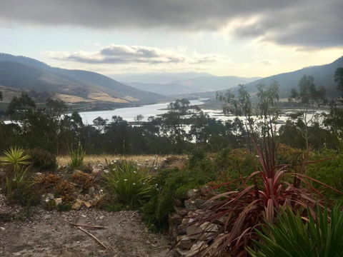 Derwent Mist Villas (Acacia Villa) - Great Ocean Road Tourism 1
