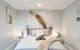 Detached Double Room - Seconds To Transport - Close To China Town - Shared Bathroom - thumb 0