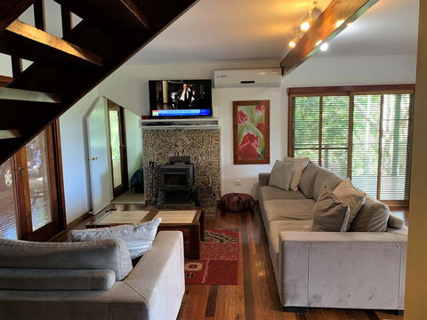 305 Montville - Great Ocean Road Tourism 1