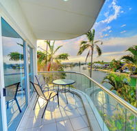 3br Broadbeach Lakefront Apartment - Great Ocean Road Tourism
