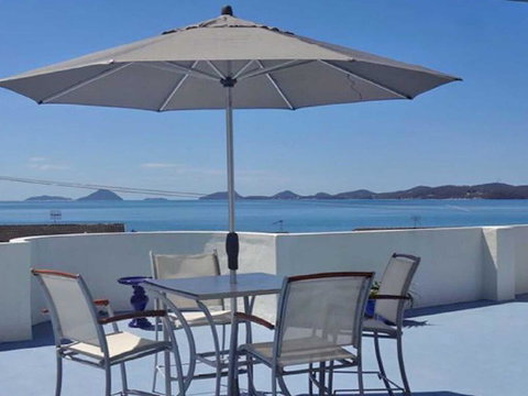 4 'The Point' 5-7 Mitchell Street- Stunnning Water Views With Air Conditioning - Great Ocean Road Tourism 0