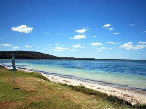 5 'Harbourside' 3-7 Soldiers Point Road - Ground Floor Waterfront Unit - Great Ocean Road Tourism 0