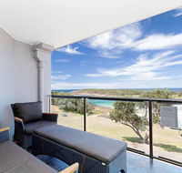 5 'The Outlook' 4 Ocean Parade - overlooking Boat Harbour beach and ducted air conditioning - Great Ocean Road Tourism