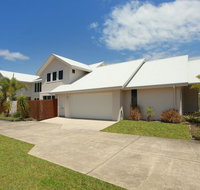 60 Beachway Parade Marcoola 500 BOND Linen supplied - Great Ocean Road Tourism