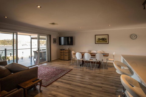 64 Marina Way, Mannum - Great Ocean Road Tourism 1