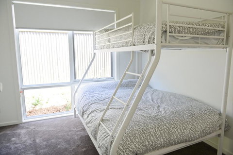7 Gilmore St, Smiths Beach - Great Ocean Road Tourism 3