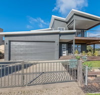 7 Graydens Road Ventnor with Spectacular views - Great Ocean Road Tourism