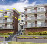 9 'Adriana' 83 Ronald Avenue - fabulous views  aircon - Great Ocean Road Tourism