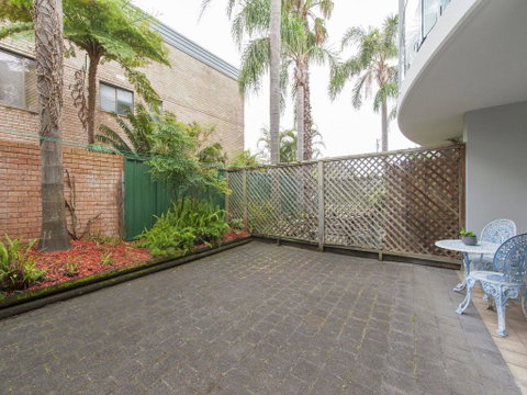 9 Cirrus @ Fingal Bay - Great Ocean Road Tourism 2