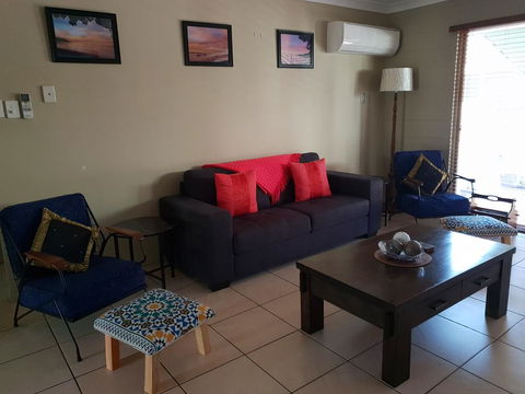 A City Retreat, 2BR Apartment - Reid Park -Townsville - Great Ocean Road Tourism 0