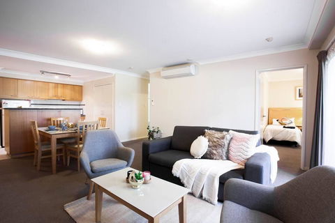 A Comfy 2BR Home, Top Location, FREE Parking - Great Ocean Road Tourism 1