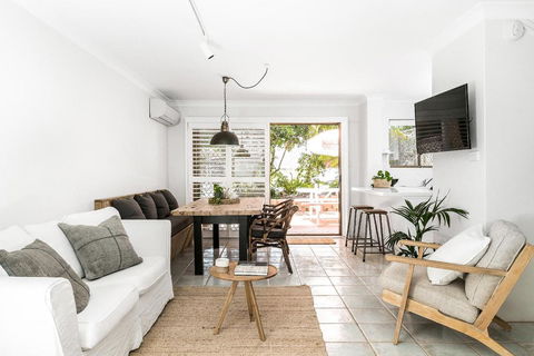 A PERFECT STAY - Cooinda - Great Ocean Road Tourism 0