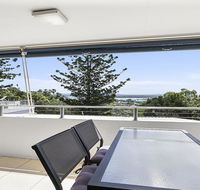A Stylish Apartment with Noosa Views - Unit 6 Yaringa 29 Noosa Drive - Great Ocean Road Tourism