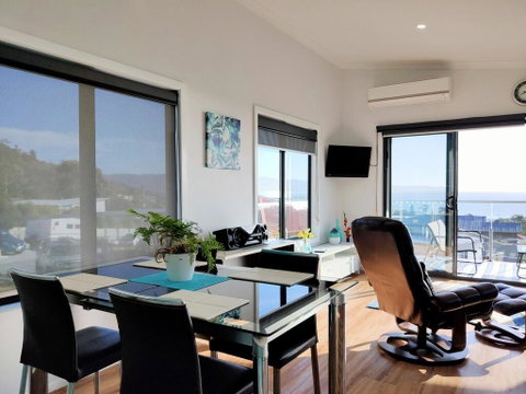 A1ViewBicheno Appartment - Great Ocean Road Tourism 2