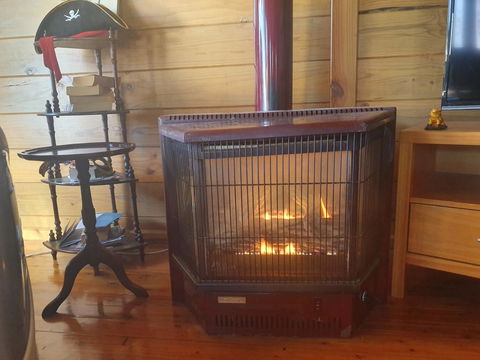 Abelia Cottages SPA Lakeside COTTAGE No 2 - Great Ocean Road Tourism 1