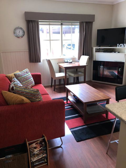 About Time Retreats- Studio Three - Great Ocean Road Tourism 3