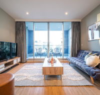 Above The Square on Hindmarsh-Pool - Gym - Carpark - Great Ocean Road Tourism