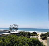 Absolute Beachfront - Cabarita Beach - Ocean Views - 3 Bed Apartment - Great Ocean Road Tourism