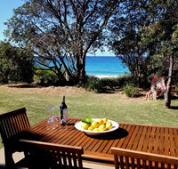 Absolute Beachfront Mollymook - Great Ocean Road Tourism