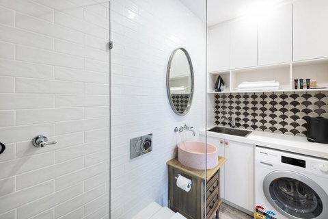 Accommodate Canberra - Warehouse - Great Ocean Road Tourism 1