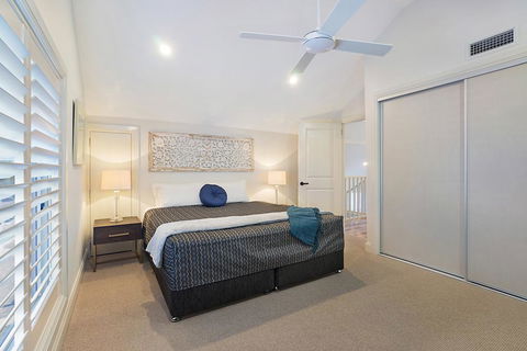 Accommodation Hunter - James Street Morpeth - Great Ocean Road Tourism 1