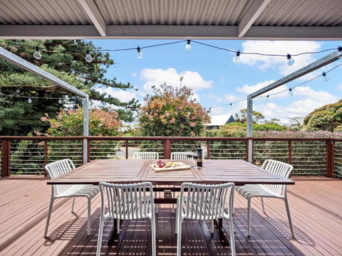 Eagle Bay Beach House - 300m To The Beach! - Great Ocean Road Tourism 0
