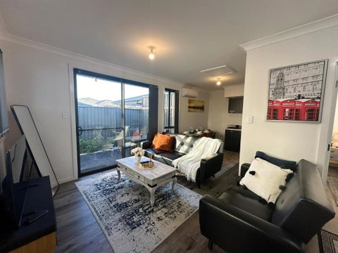 Entire 2br, Hideaway - Great Ocean Road Tourism 3