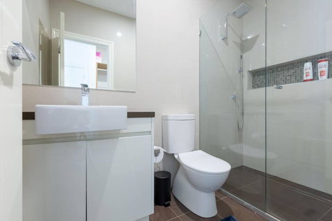 Family Oasis Walking Distance To Chadstone SC - Great Ocean Road Tourism 3