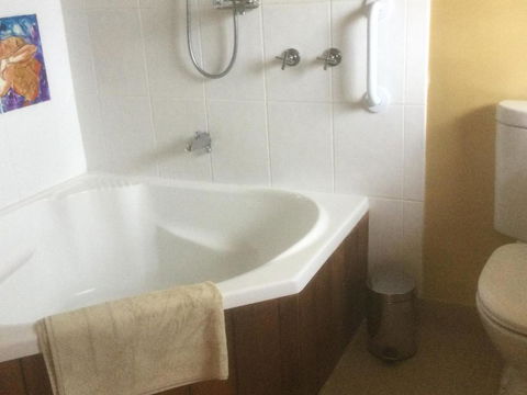 Forest Walks Lodge - Great Ocean Road Tourism 4