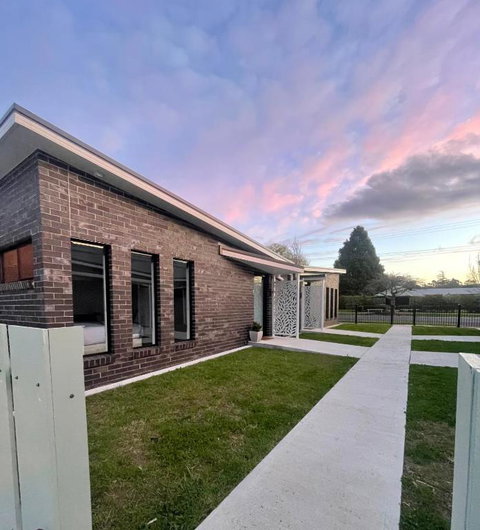 Four Square Short Stay Accommodation Railton - Great Ocean Road Tourism 3