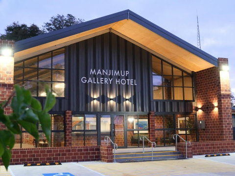 Gallery Hotel Manjimup - Great Ocean Road Tourism 0