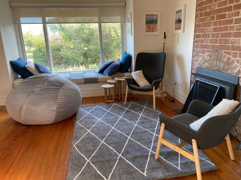 GALWAY COTTAGE - Great Ocean Road Tourism 1