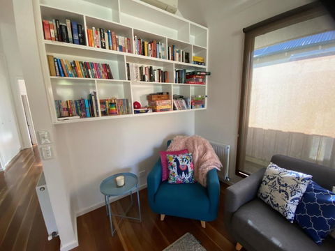 GALWAY COTTAGE - Great Ocean Road Tourism 2
