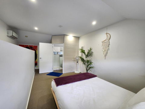 Gawler Townhouses 1a - Great Ocean Road Tourism 2