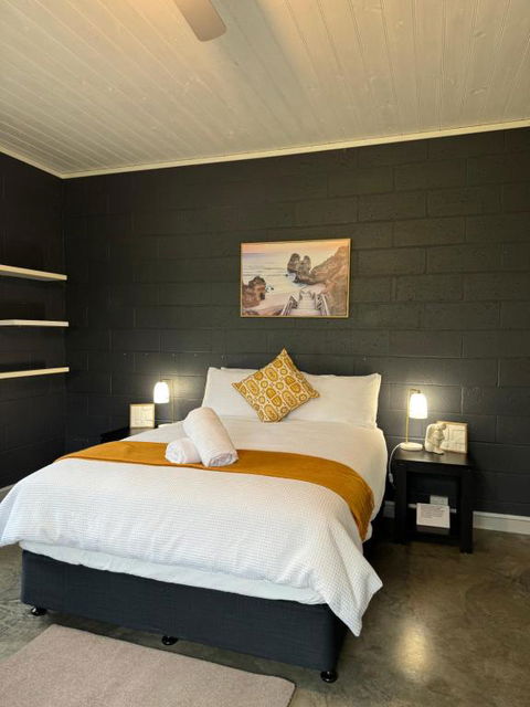 GORGE Chocolates Farmhouse - Great Ocean Road Tourism 0